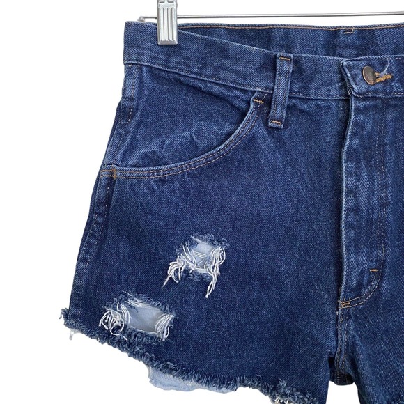 Rustler Upcycled High Rise Distressed Denim Cut-Off Shorts - Waist Size 30 - Picture 2 of 10